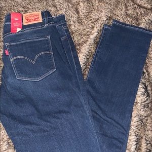 311 Levi Shaping Skinny